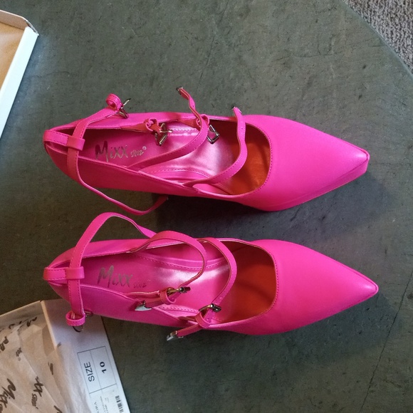 SOLDOUT & NEW, Fuchsia platform wedge Mixx Shuz heels, size 10.5 - Picture 9 of 9